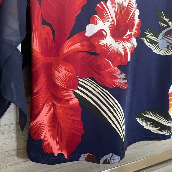 Jennie & Marliss Tropical Top - Picture 11 of 15